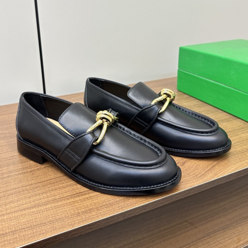 2026 New Women Loafers Metal K - مراجعة Men Shoes Elegant وسعره